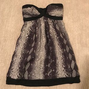Bebe snake print dress with pockets